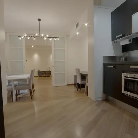 Trilocale Centro Apartament Mediolan